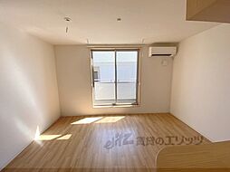 クレシタ甲斐田 203 2階ワンルームのリビング/ダイニング