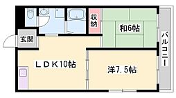 サニーハイム山氏浦 2階