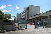 長坂中学校