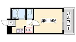 ロイヤルシャトー 4階