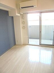 エスリード弁天町南 5階1Kのリビング/ダイニング