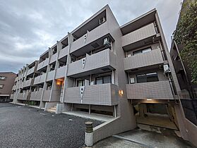 兵庫県西宮市櫨塚町（賃貸マンション1K・2階・22.00㎡） その1