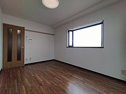 ルミナリー武庫之荘 3階1Kのリビング/ダイニング