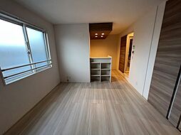 D-room塚口町 3階1LDKのリビング/ダイニング