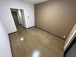 ル・モンド 1階ワンルームのリビング/ダイニング