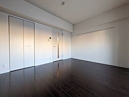 クレア・ド・ルーン伊丹 6階1Kのリビング/ダイニング