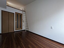 ドリームコート伊丹 6階1Kのリビング/ダイニング