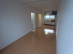 カサヴェール塚口 1階2LDKのリビング/ダイニング