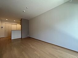 TIMBER-HARE SHIOE 2階1LDKのリビング/ダイニング