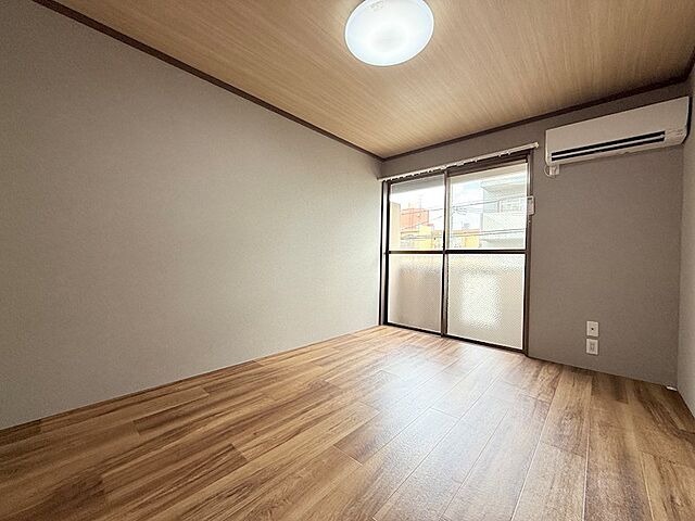 寝室