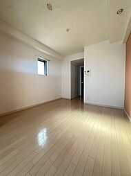 エスリード三宮旭通 10階1Kのリビング/ダイニング