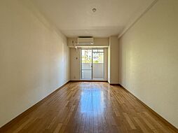 ブリックロード山の手 2階1Kのリビング/ダイニング