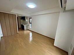 カスタリア三宮 5階ワンルームのリビング/ダイニング