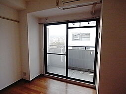 ハーバーヒル大倉山 3階ワンルームのリビング/ダイニング