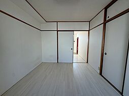 加野ハイツ 4階1Kのリビング/ダイニング