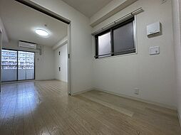 オーキッドレジデンス神戸三宮 10階1DKのリビング/ダイニング