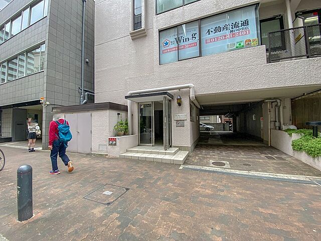 エントランス