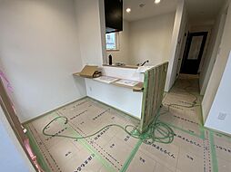 コリド赤塚B B201 2階1Kのリビング/ダイニング