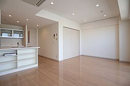 パシフィックロイヤルコートみなとみらいアーバンタワー 1904 19階ワンルームのリビング/ダイニング