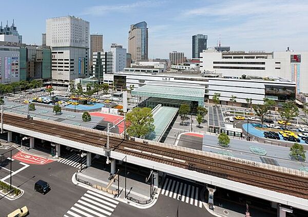 画像15:川崎駅 640m