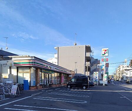 セブンイレブン 川崎長沢4丁目店 約910m