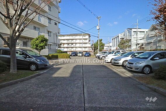 敷地内駐車場（...