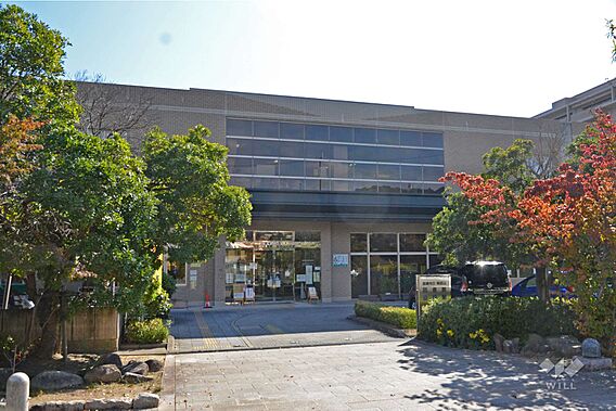 阿武山図書館の...