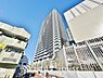 外観：建物の居住性に拘った邸宅は、「落ち着き」と「安らぎ」と「快適」を実現してくれます。
