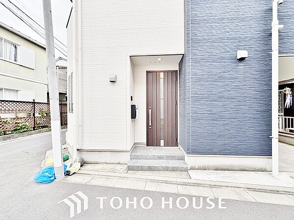 玄関を拡大表示