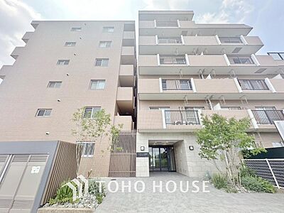 外観:毎日の何気ないいってきます、ただいまに幸せを感じられる、そんな住まいのもっと先へ。 外観:毎日の何気ないいってきます、ただいまに幸せを感じられる、そんな住まいのもっと先へ。