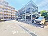 駐車場：敷地内に駐車場があると、重い荷物を運ぶ距離も短くなる為、気軽に買い物を楽しめるのではないでしょうか。