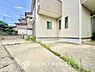駐車場：自転車やバイクなど、ゆとりのある敷地で置き場所に困ることはないでしょう。