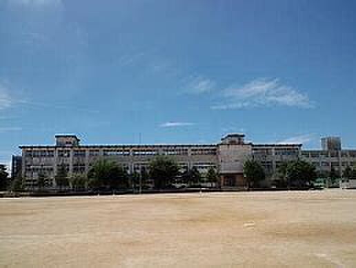 高砂市立米田小学校
