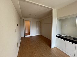 インタービレッジ青山一番館 201 2階ワンルームのリビング/ダイニング