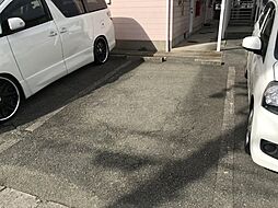 4 / 8