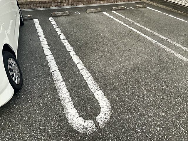 9 / 12