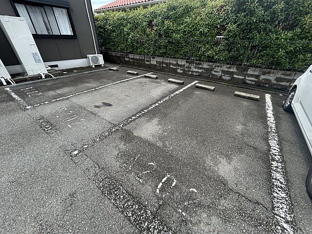 5 / 6
