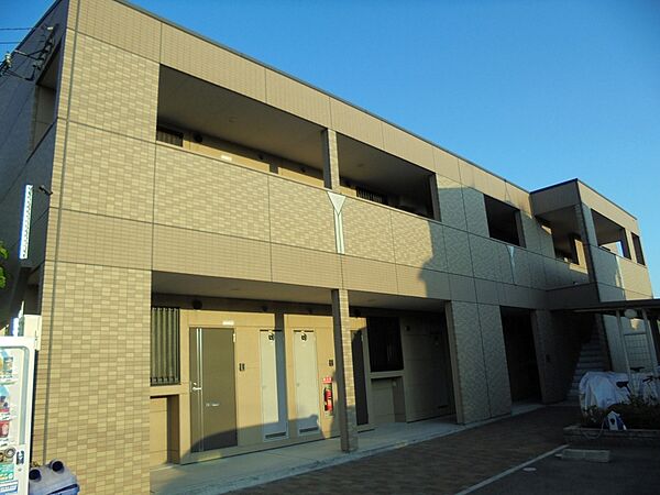 兵庫県加古川市尾上町口里(賃貸アパート1LDK・2階・33.05㎡)の写真 その1