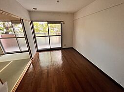 リアライズ加古川II 303 3階2LDKのリビング/ダイニング