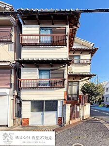 外観:\牧野阪1丁目|駅近・角地!古家付き売土地/ 外観:\牧野阪1丁目|駅近・角地!古家付き売土地/