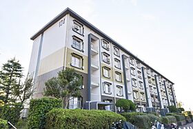 UR保見