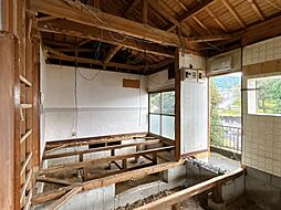 宇城市豊野町糸石　戸建て