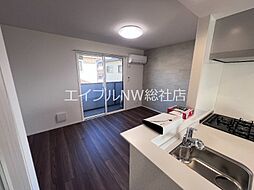 JR吉備線 東総社駅 徒歩2分の賃貸アパート 2階1LDKのリビング/ダイニング