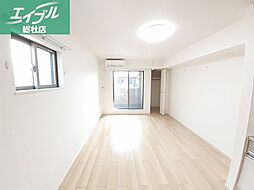 JR山陽本線 倉敷駅 徒歩22分の賃貸アパート 2階1LDKのリビング/ダイニング