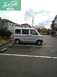 6 / 8