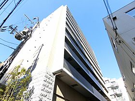 S-RESIDENCE江坂Alegria  ｜ 大阪府吹田市垂水町3丁目（賃貸マンション1K・3階・24.79㎡） その1