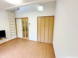 アズーロ高峰 203 2階1Kのリビング/ダイニング