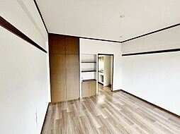 サルヴァトーレ東小倉 212 2階ワンルームのリビング/ダイニング