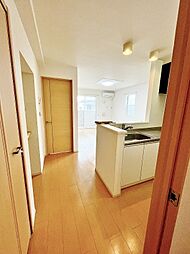 ジュエアンボワI 103 1階1LDKのリビング/ダイニング