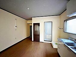 シャトー高峰 103 1階1DKのリビング/ダイニング